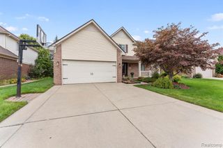24346 Brentwood Drive, Brownstown, MI 48183