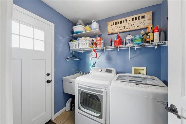 1096 Whirlaway Drive, Union, KY 41091