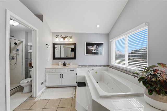 1096 Whirlaway Drive, Union, KY 41091