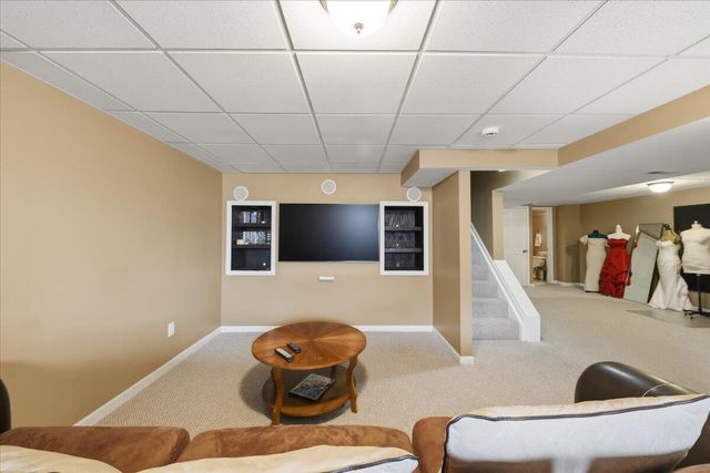 1096 Whirlaway Drive, Union, KY 41091