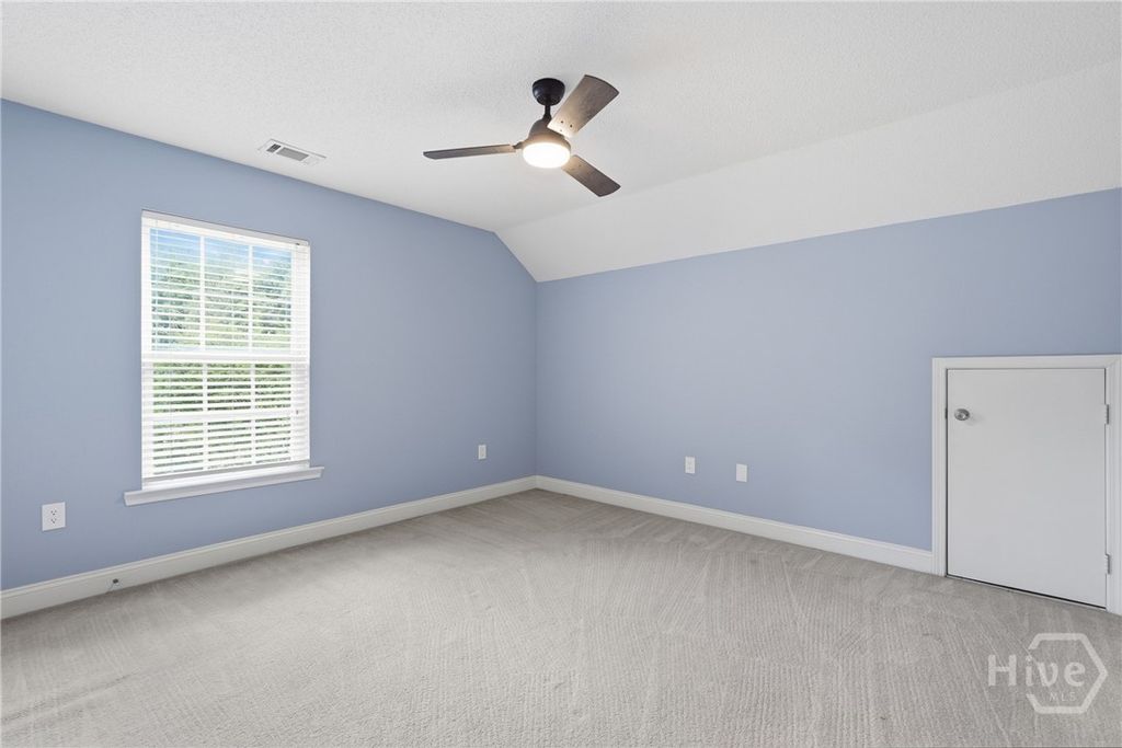 Image 24 of property listing at 330 Landing Way, Richmond Hill, GA 31324