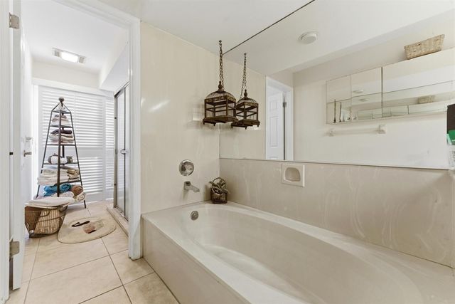 5370 SE Merion Way, Stuart, FL 34997