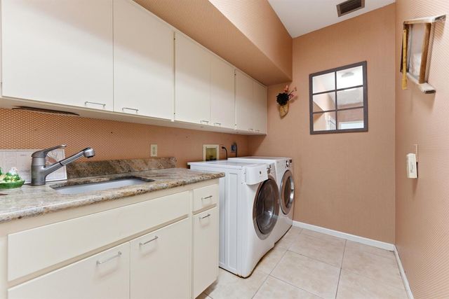 5370 SE Merion Way, Stuart, FL 34997