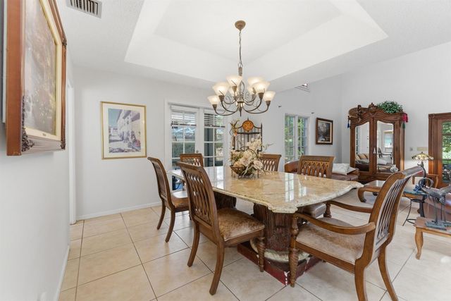 5370 SE Merion Way, Stuart, FL 34997