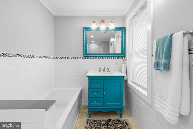 118 BLOUGH RD, Fairless Hills, PA 19030