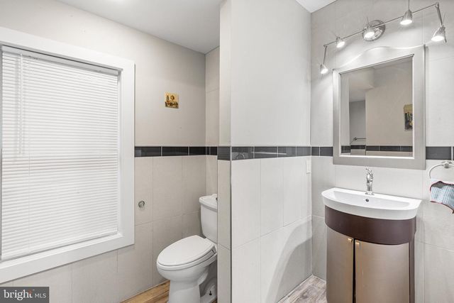 118 BLOUGH RD, Fairless Hills, PA 19030