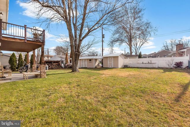 118 BLOUGH RD, Fairless Hills, PA 19030