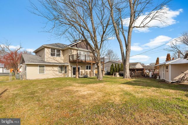 118 BLOUGH RD, Fairless Hills, PA 19030