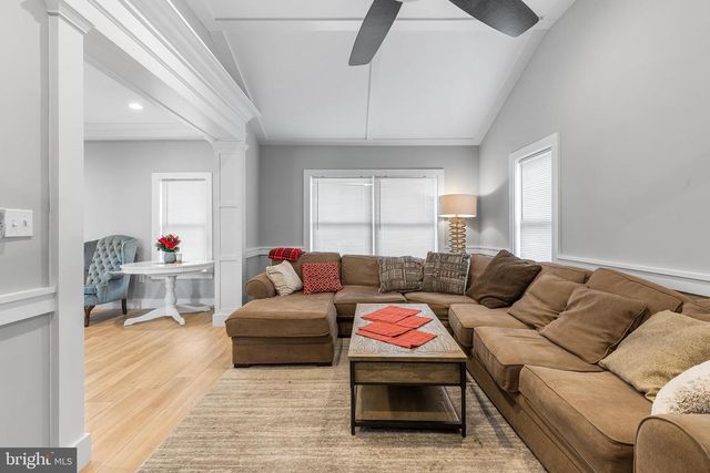 118 BLOUGH RD, Fairless Hills, PA 19030