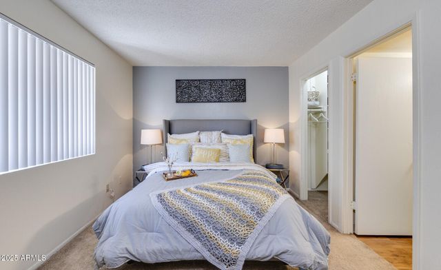 4101 W UNION HILLS Drive 2, Glendale, AZ 85308