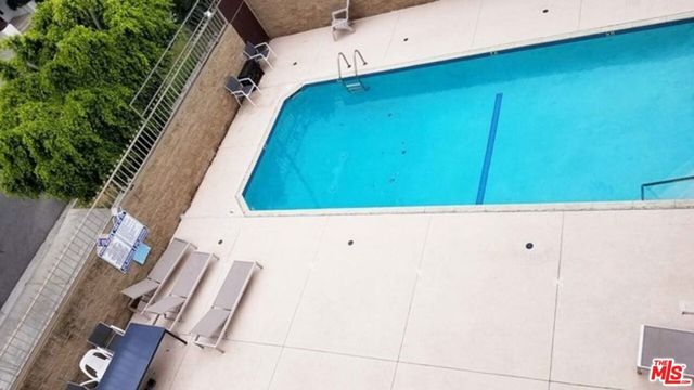 533 S St Andrews Place 321, Los Angeles, CA 90020