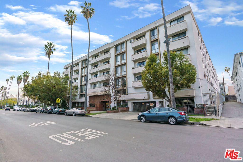 533 S St Andrews Place 321, Los Angeles, CA 90020