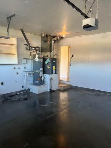 451 La Jolla Way, Salinas, CA 93901