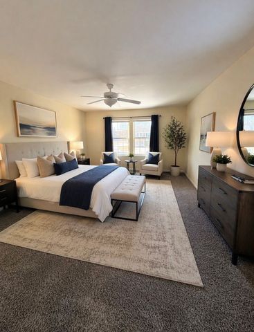 348 Greenview Drive, Crystal Lake, IL 60014