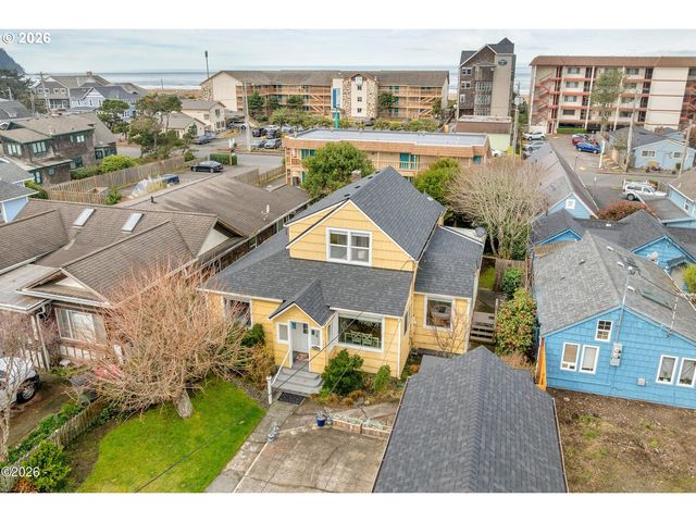 580 S COLUMBIA St, Seaside, OR 97138