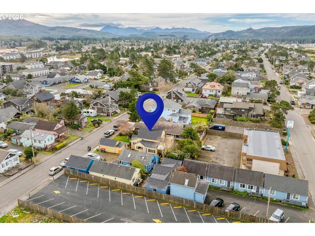 580 S COLUMBIA St, Seaside, OR 97138
