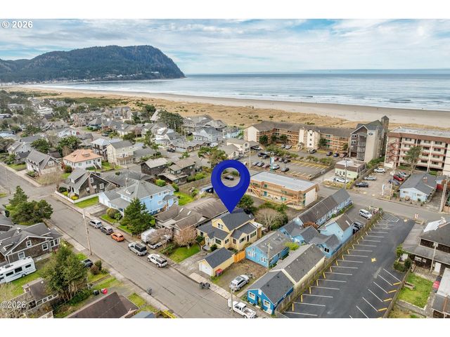 580 S COLUMBIA St, Seaside, OR 97138