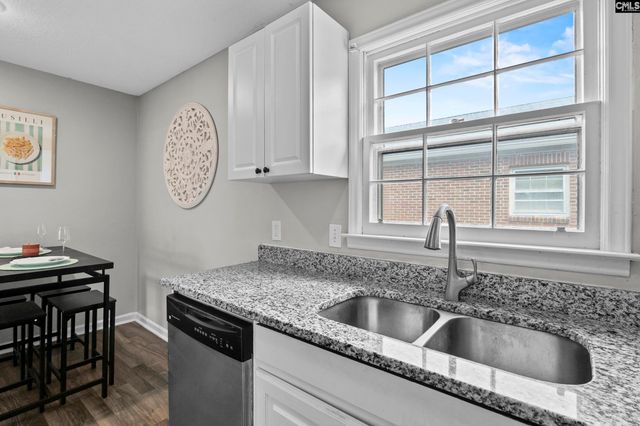 5516 Lakeshore Drive, Columbia, SC 29206