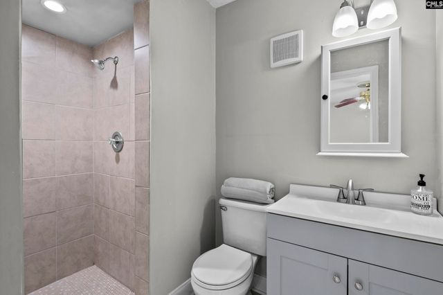 5516 Lakeshore Drive, Columbia, SC 29206