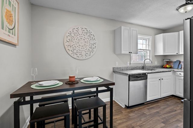 5516 Lakeshore Drive, Columbia, SC 29206