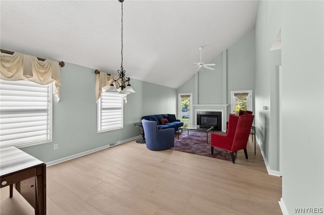 56 Mayfield Drive, West Seneca, NY 14224