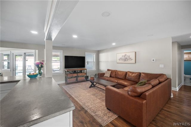 635 Lynbrook Avenue, Tonawanda, NY 14150