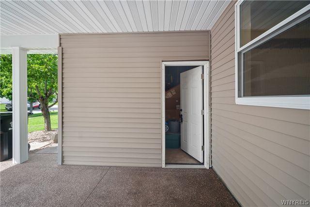 635 Lynbrook Avenue, Tonawanda, NY 14150
