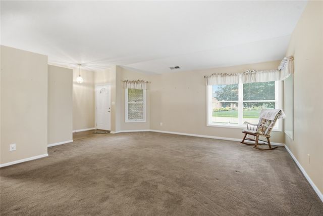 1892 Sulky Trail, Miamisburg, OH 45342