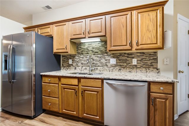 1892 Sulky Trail, Miamisburg, OH 45342