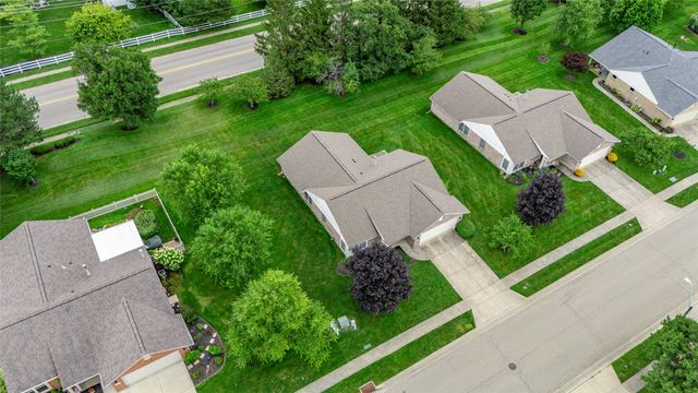 1892 Sulky Trail, Miamisburg, OH 45342