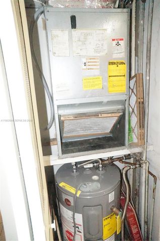 3650 Inverrary Dr 1M, Lauderhill, FL 33319