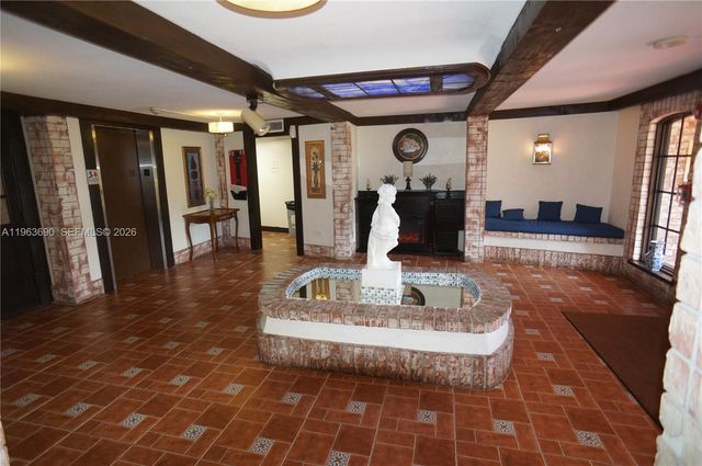 3650 Inverrary Dr 1M, Lauderhill, FL 33319