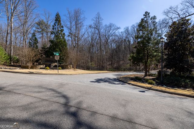 2039 Fontainbleau Drive, Conyers, GA 30094