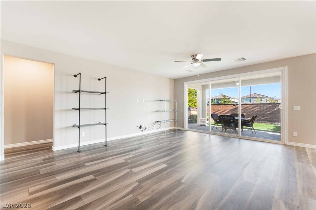 1430 Dire Wolf Avenue, North Las Vegas, NV 89084 — photo 5