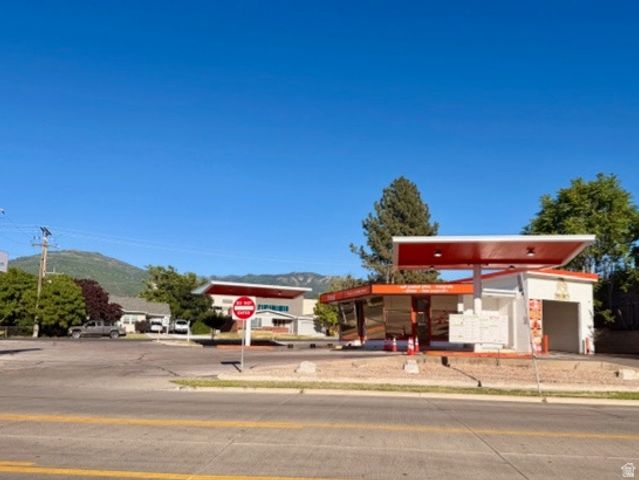1545 S MAIN ST, Bountiful, UT 84010