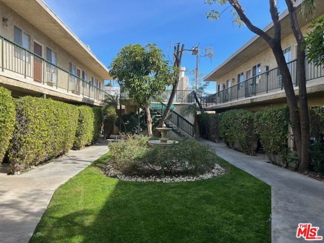 10540 Balboa Boulevard 123, Granada Hills (los Angeles), CA 91344