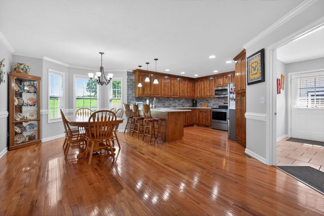 347 Keith Cove Rd, Cowan, TN 37318