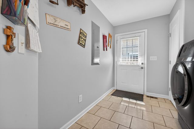 347 Keith Cove Rd, Cowan, TN 37318