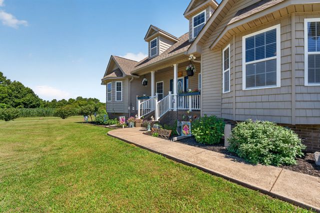 347 Keith Cove Rd, Cowan, TN 37318