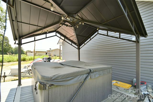 265 St Matthews Church Road, Salisbury, NC 28146