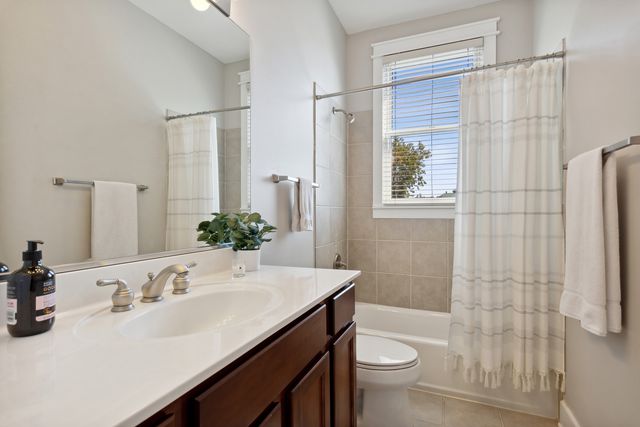 1243 N Wolcott Avenue 6, Chicago, IL 60622