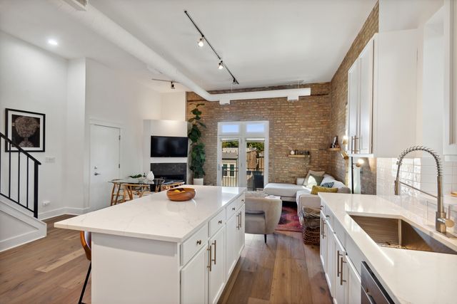 1243 N Wolcott Avenue 6, Chicago, IL 60622