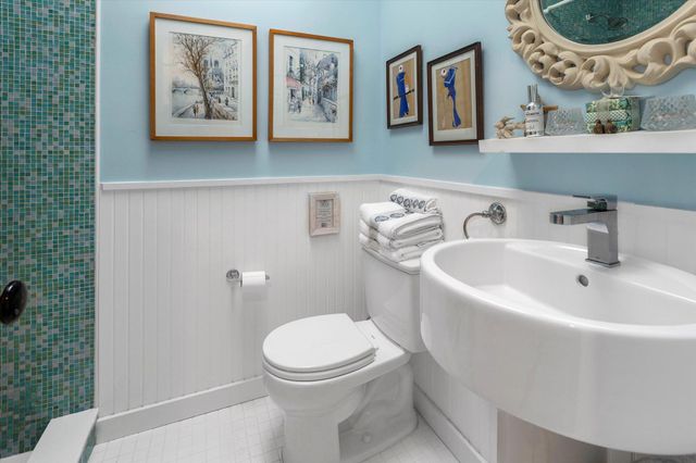 2 Westgate Drive, Sayville, NY 11782