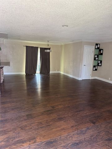 10750 Cotillion Drive, Dallas, TX 75228