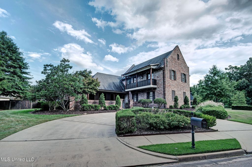 143 Green Glades, Ridgeland, MS 39157