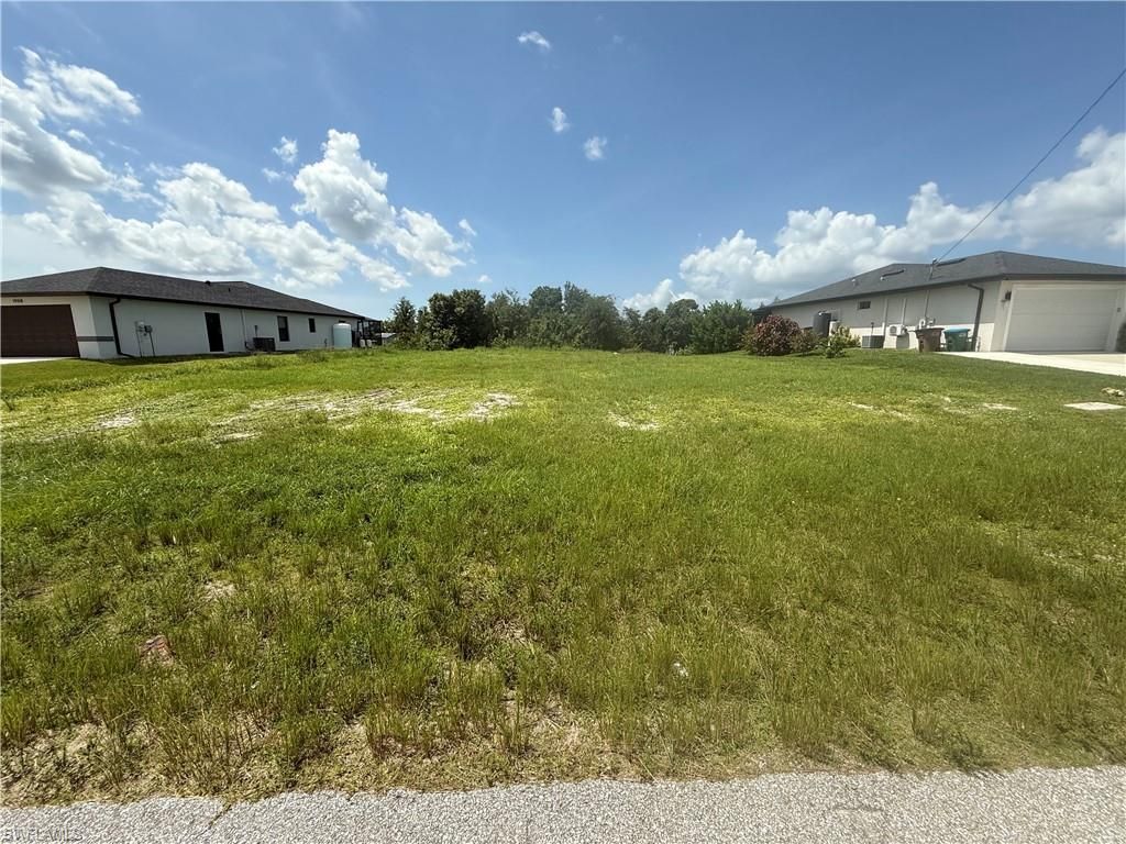 1912 NW 6th TER, Cape Coral, FL 33993