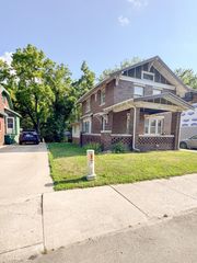 632 W LOGAN ST, Moberly, MO 65270