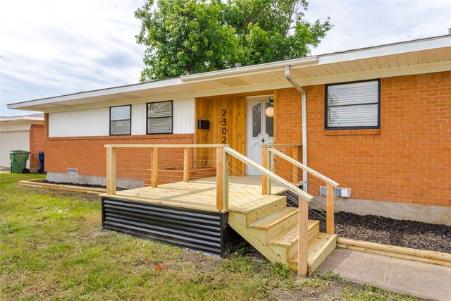 2302 Mockingbird Lane, Garland, TX 75042