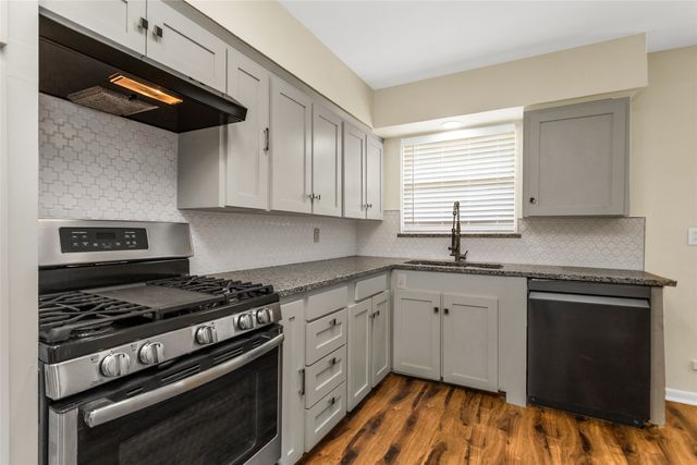 2302 Mockingbird Lane, Garland, TX 75042