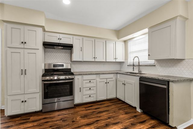 2302 Mockingbird Lane, Garland, TX 75042
